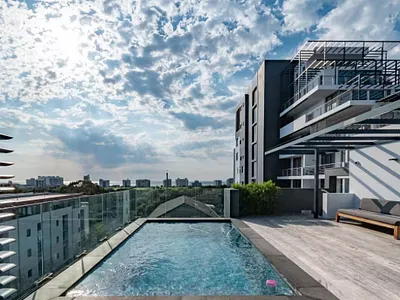 2 Bedroom Apartment For Sale in Cape Town - MQHX.webp