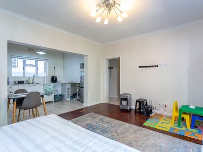3 Bedroom Apartment For Sale in Cape Town - CYQG.webp