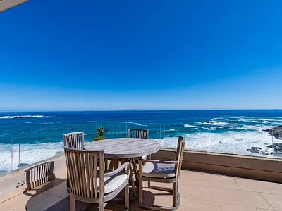 2 Bedroom Apartment To Rent in Cape Town - MbaH.webp