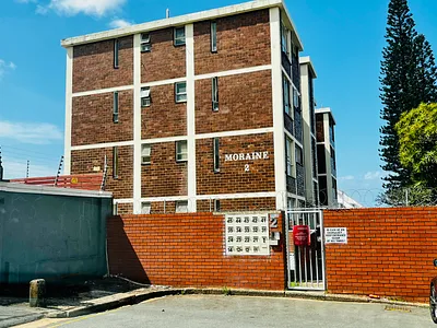 1.5 Bedroom Apartment For Sale in Durban - img