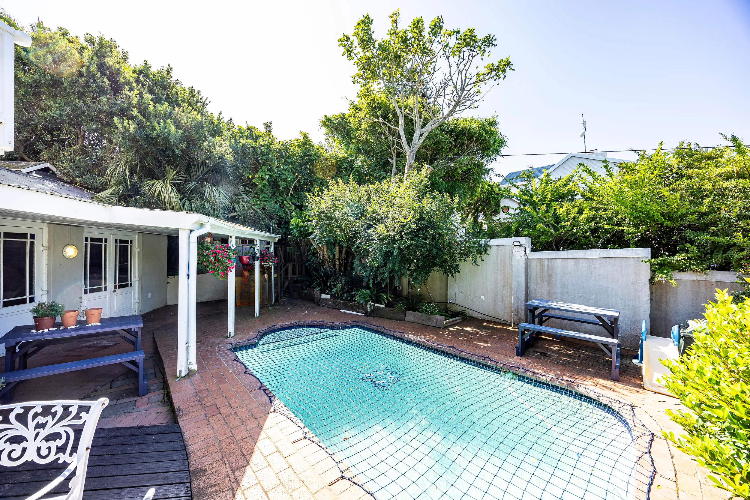 Carousel Indicator - B84n.webp