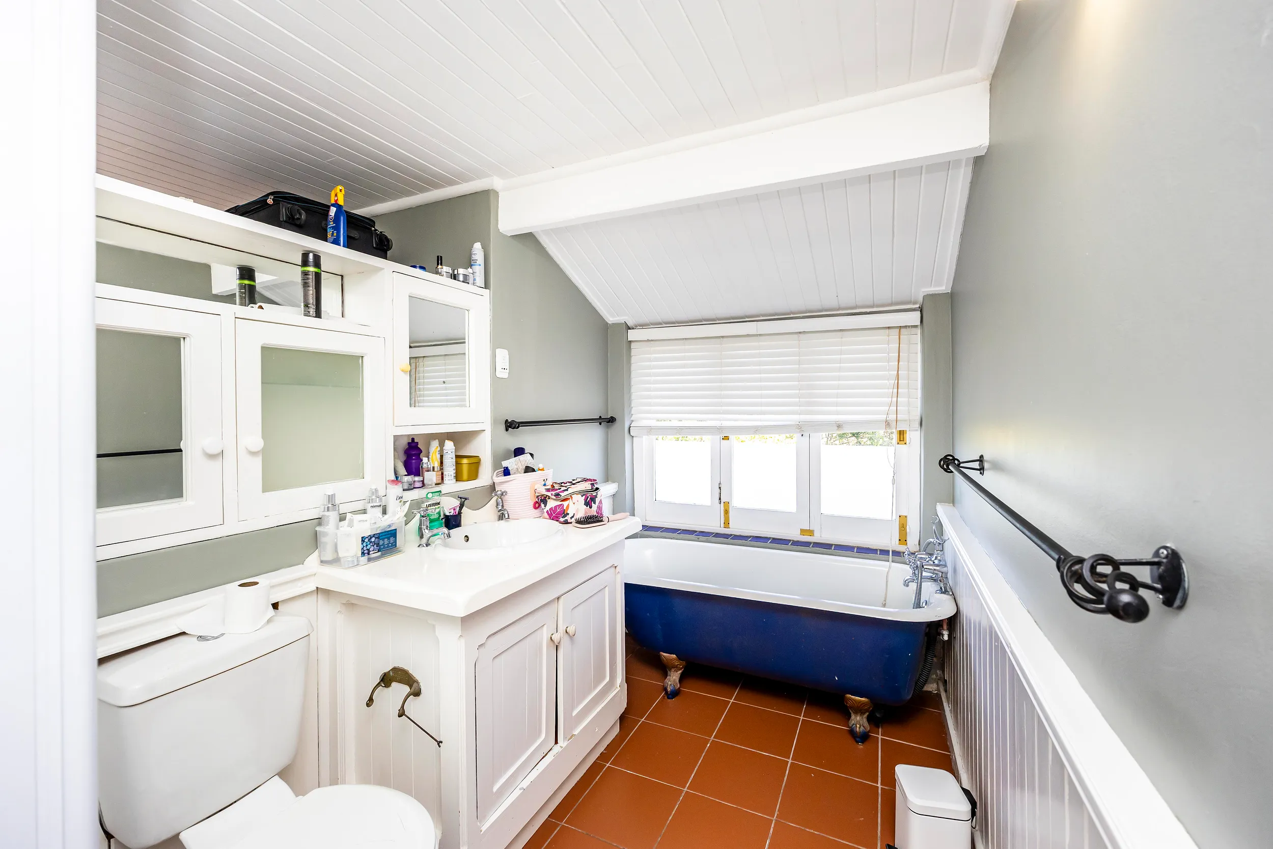 Carousel Indicator - W3CR.webp