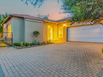 3 Bedroom House For Sale in Randburg - qCkM.webp