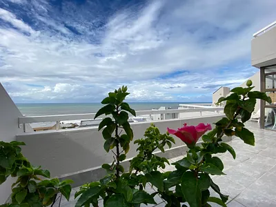 3 Bedroom Apartment For Sale in Margate - mGeR.webp