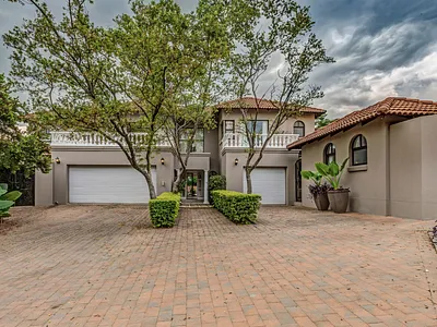 5 Bedroom House For Sale in Sandton - oslP.webp