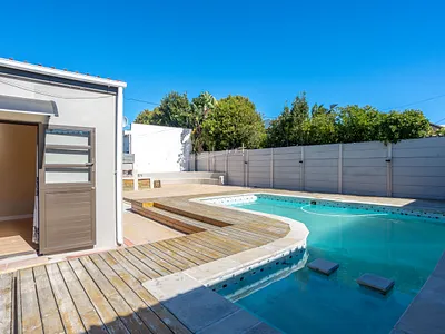 3 Bedroom House For Sale in Cape Town - 0QNm.webp