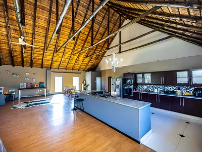 3 Bedroom House For Sale in East London - d8at.webp