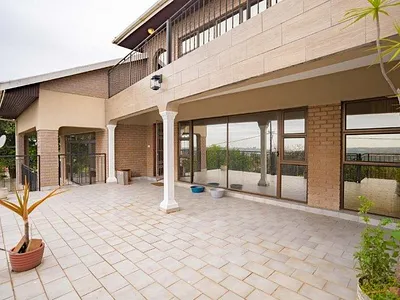4 Bedroom House For Sale in Durban - TkSE.webp