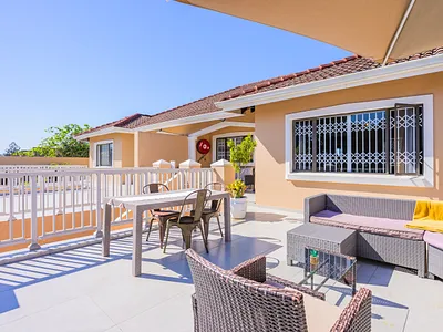 3 Bedroom Townhouse For Sale in Durban North - GkQ3.webp