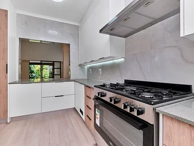 2 Bedroom Townhouse For Sale in Sandton - 6nMt.webp