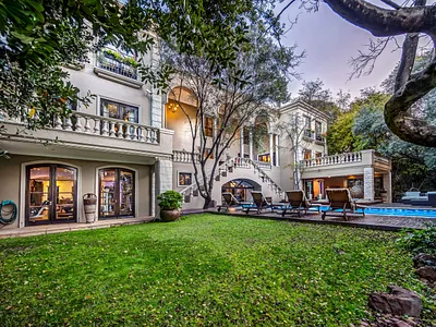 5 Bedroom House For Sale in Sandton - oRLh.webp