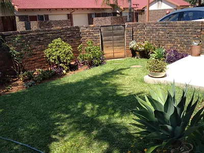 2 Bedroom Townhouse To Rent in Akasia - img