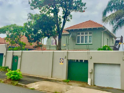 4 Bedroom House For Sale in Durban - Hh9a.webp