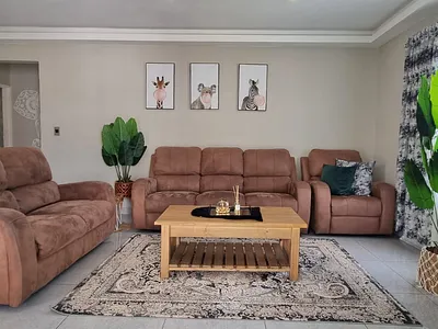 2 Bedroom Townhouse For Sale in Durban - LgQB.webp