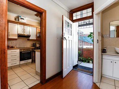 1.5 Bedroom Apartment For Sale in Durban - 4R38.webp