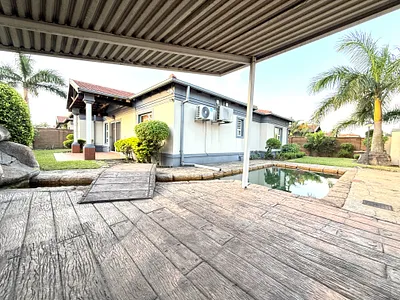 3 Bedroom Townhouse For Sale in Richards Bay - z2Us.webp