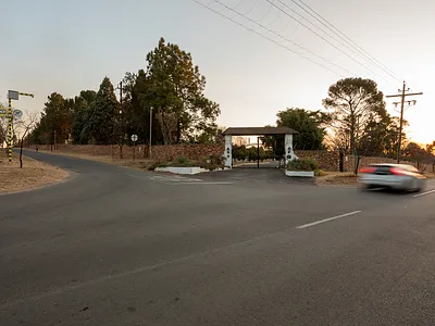 Farm For Sale in Randburg - Dy3J.webp