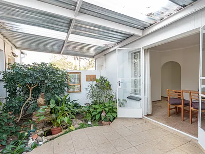 1 Bedroom Apartment To Rent in Roodepoort - zgrk.webp