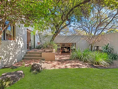 3 Bedroom House For Sale in Sandton - XNcS.webp