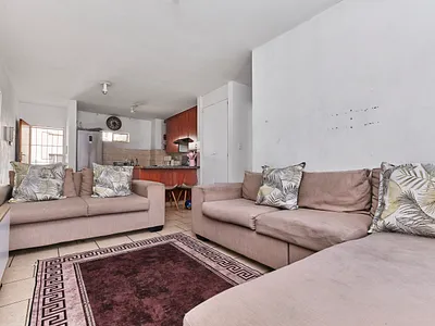 2 Bedroom Apartment For Sale in Randburg - gkEv.webp