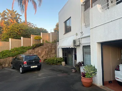 1 Bedroom Apartment To Rent in Umhlanga - EsVQ.webp
