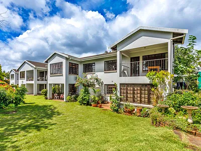 1 Bedroom Apartment For Sale in Kloof - Trha.webp