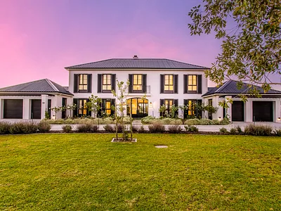 5 Bedroom House To Rent in Paarl - sMi9.webp