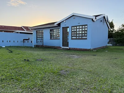 3 Bedroom House For Sale in Esikhawini - cdc3.webp