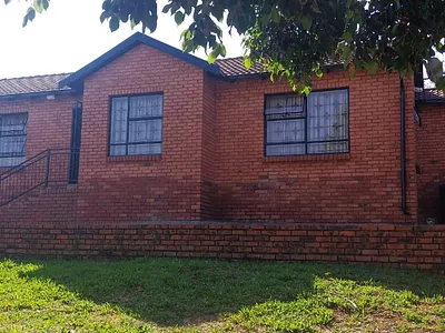 3 Bedroom House For Sale in Pretoria - XqY3.webp
