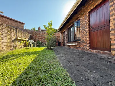 1 Bedroom Townhouse For Sale in Richards Bay - Ik4I.webp