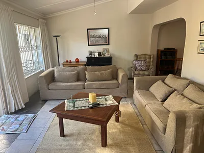 3 Bedroom Townhouse For Sale in Umhlanga - hv5j.webp