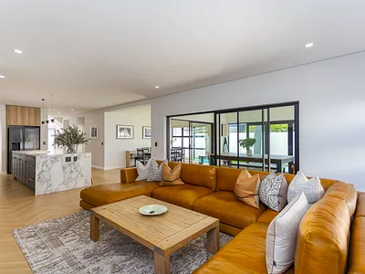 5 Bedroom House For Sale in Blouberg - BKta.webp