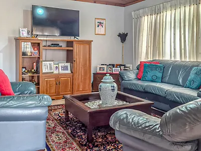 4 Bedroom House For Sale in Mitchells Plain - RSxj.webp