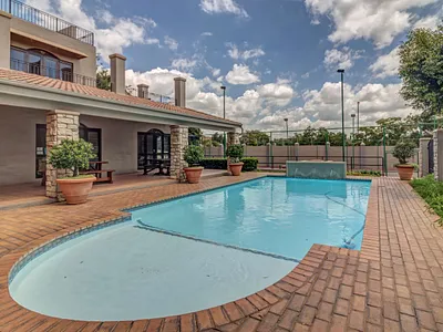 1 Bedroom Apartment For Sale in Sandton - IIQz.webp