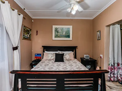 4 Bedroom House For Sale in Durban - vqMQ.webp