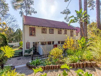 3 Bedroom Townhouse For Sale in Sandton - PgpH.webp
