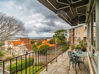 3 Bedroom Townhouse For Sale in Durban - 4fgs.webp