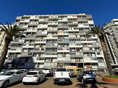 2.5 Bedroom Apartment For Sale in Durban - VZp1.webp