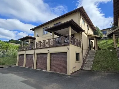 3 Bedroom Townhouse For Sale in Pinetown - Ihnm.webp