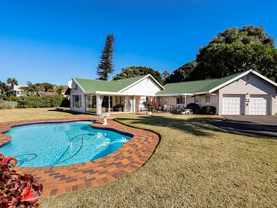 4 Bedroom House For Sale in Umhlanga - wo2N.webp