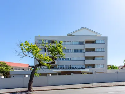 3 Bedroom Apartment For Sale in Cape Town - 0Tmf.webp