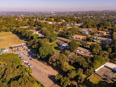 9 Bedroom House For Sale in Durban - l3f3.webp