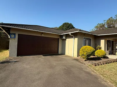 3 Bedroom Townhouse For Sale in Pinetown - Xina.webp