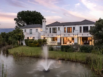 5 Bedroom House For Sale in Paarl - jwuY.webp