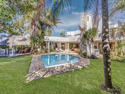 4 Bedroom House For Sale in Sandton - Cyts.webp