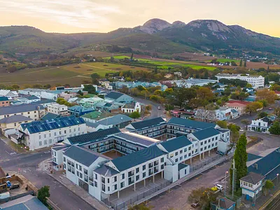 2 Bedroom Apartment For Sale in Paarl - 36v6.webp