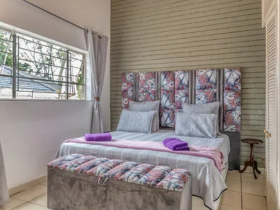 1 Bedroom Apartment To Rent in Sandton - img