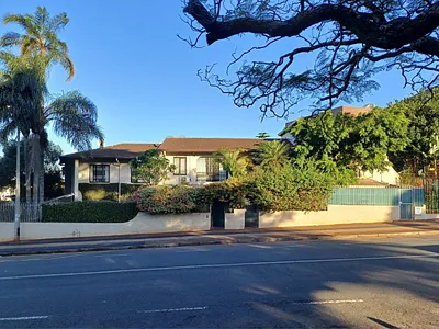 3 Bedroom Apartment For Sale in Durban - molN.webp