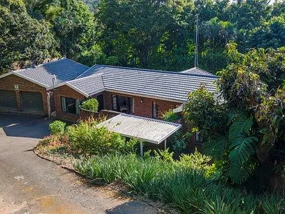 3 Bedroom House For Sale in Durban - 6wht.webp