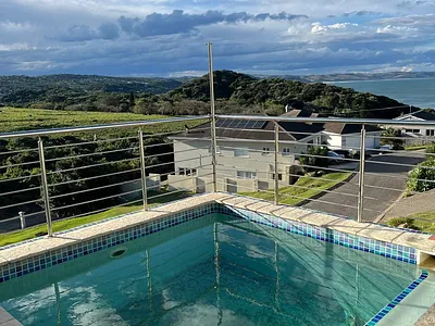 6 Bedroom House For Sale in Cintsa - mlGf.webp